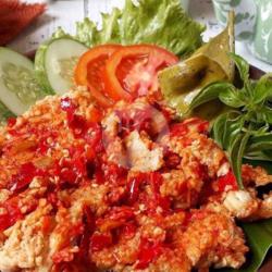 Ayam Geprek   Nasi   Sayur Lalapan