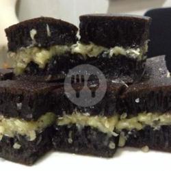 Martabak Black Pisang