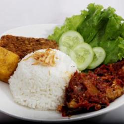 Paket Nasi Ayam Penyet Merah