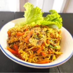 Mie Goreng Becek