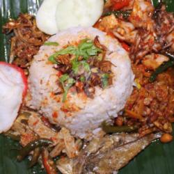 Nasi Sayur Cumi Cumi Sambal