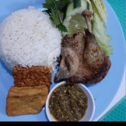 Nasi Bebek Panggang Sambel Ijo