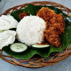 Paket Ayam Ragi Kepala   Es Teh