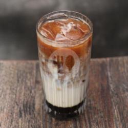 Kopi Susu Almond