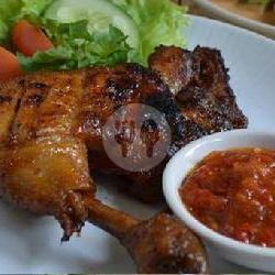 Ayam Bakar Paha Madu