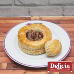 Crispy Beef Pie