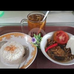 Gule Masak   Nasi   Teh