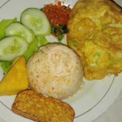 Nasi Mercon   Telur Dadar   Tahu   Tempe   Sambel