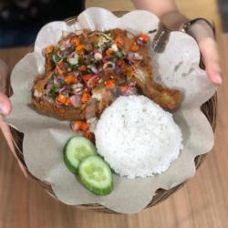 Paket Ayam Goreng Matah Plus