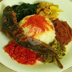 Nasi Ikan Lele Balado