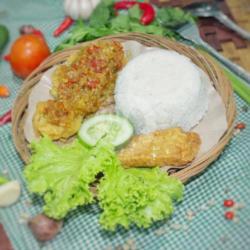 Ayam Geprek Bawang   Nasi