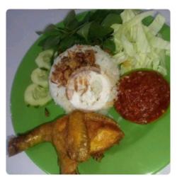 Nasi Ayam Pecel Lele