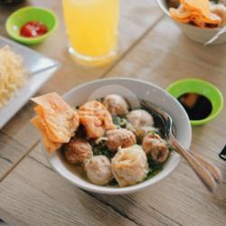 Bakso Kombinasi Komplit