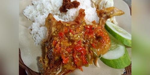 Ayam Geprek Warung Sharin, Mekarsari Kota Tangerang