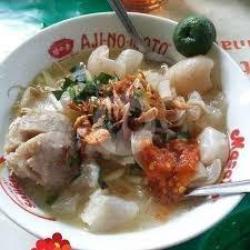 Mie Kocok Kaki Sapi Bandung