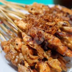 10 Tusuk Sate Kambing Asin Pedas