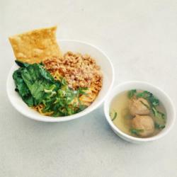 Yamie Bakso Asin Super