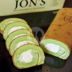 Golden Roll Pandan Cream Cheese