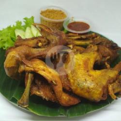 Ayam Utuh Kampung Goreng