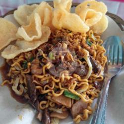 Mie Merapi Kuah / Goreng Komplit