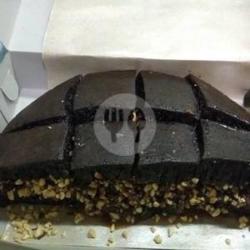 Martabak Kacang Coklat Black Forest Susu