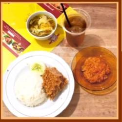 Paket Komplit Ayam Krispy Sambel Lalapan