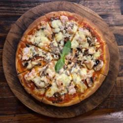 Chicken  And Mushroom Pizza Regullar