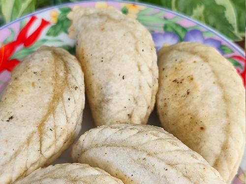 Cireng Raos Isi, Sukasari