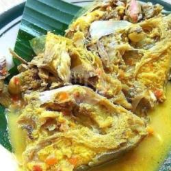 Nasi Gulai Ikan Tuna