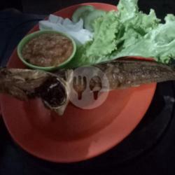 Nasi Uduk.   Pecel Lele