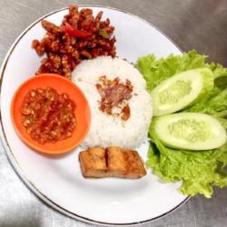 Nasi Rames Ikan Asin Jambal Roti