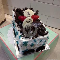 Blue Velvet Oreo 10x20cm