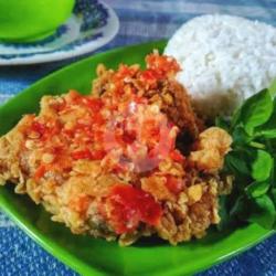 Nasi Ayam Geprek Presto