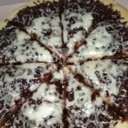 Pizza Coklat Mozarella