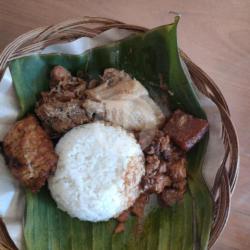 Nasi Gudeg Ayam Sayap Bacem