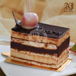 Opera Slice