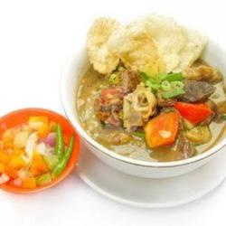 Soto Campur ( Daging, Kikil, Babat)