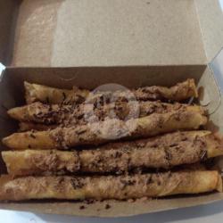 Banana Stik Roll Toping Coklat Keju