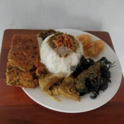 Nasi Padang Telor Dadar