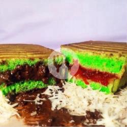 Roti Bakar Pandan Coklat Strawbery