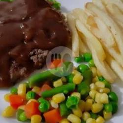 Juicy Beef Steak Black Pepper