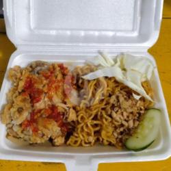 Ayam Geprek   Indomie Goreng