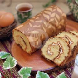 Roll Cake Batik