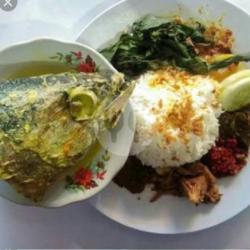 Nasi   Ikan Kepala Tongkol Gulai   Rames