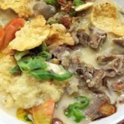 Soto Betawi Jeroan Sapi   Nasi Putih