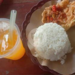 Nasi Telor Dadar Sambal Ijo   Es Jeruk Peras