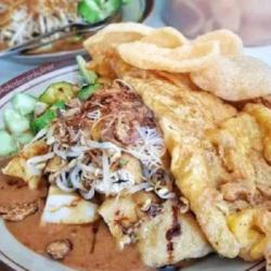 Ketoprak Pedas Telor Dadar Pedas
