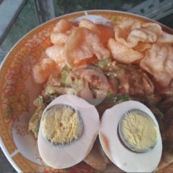 Gado-gado Telor Pedes Sedang