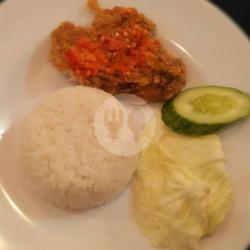 Paket Ayam Geprek Lombok Merah