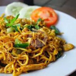 Mie Kuning Goreng   Ayam Suir   Telur